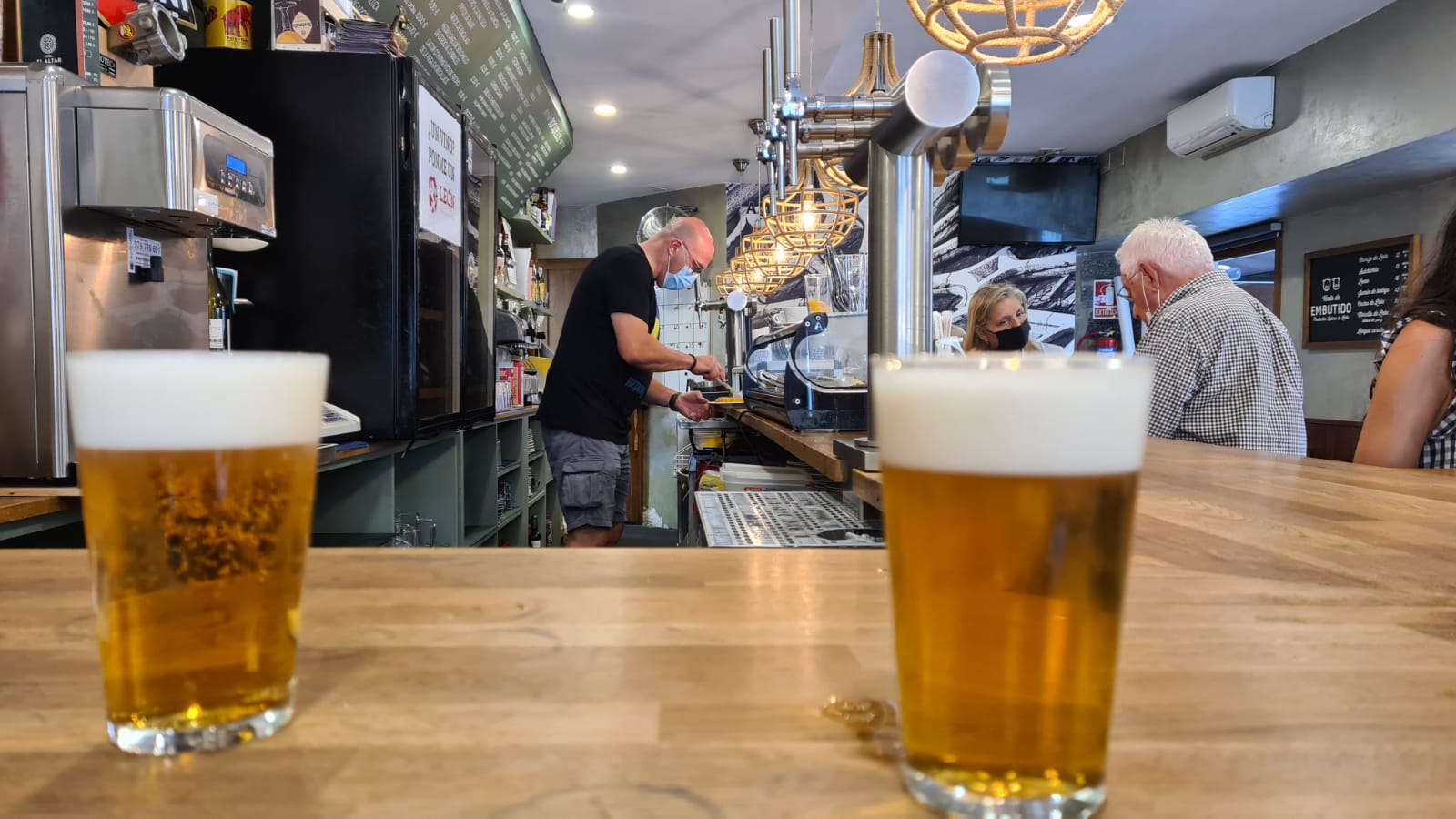 La ciudad recupera el pulso de un sector que ha sufrido los cierres intermitentes durante la pandemia.