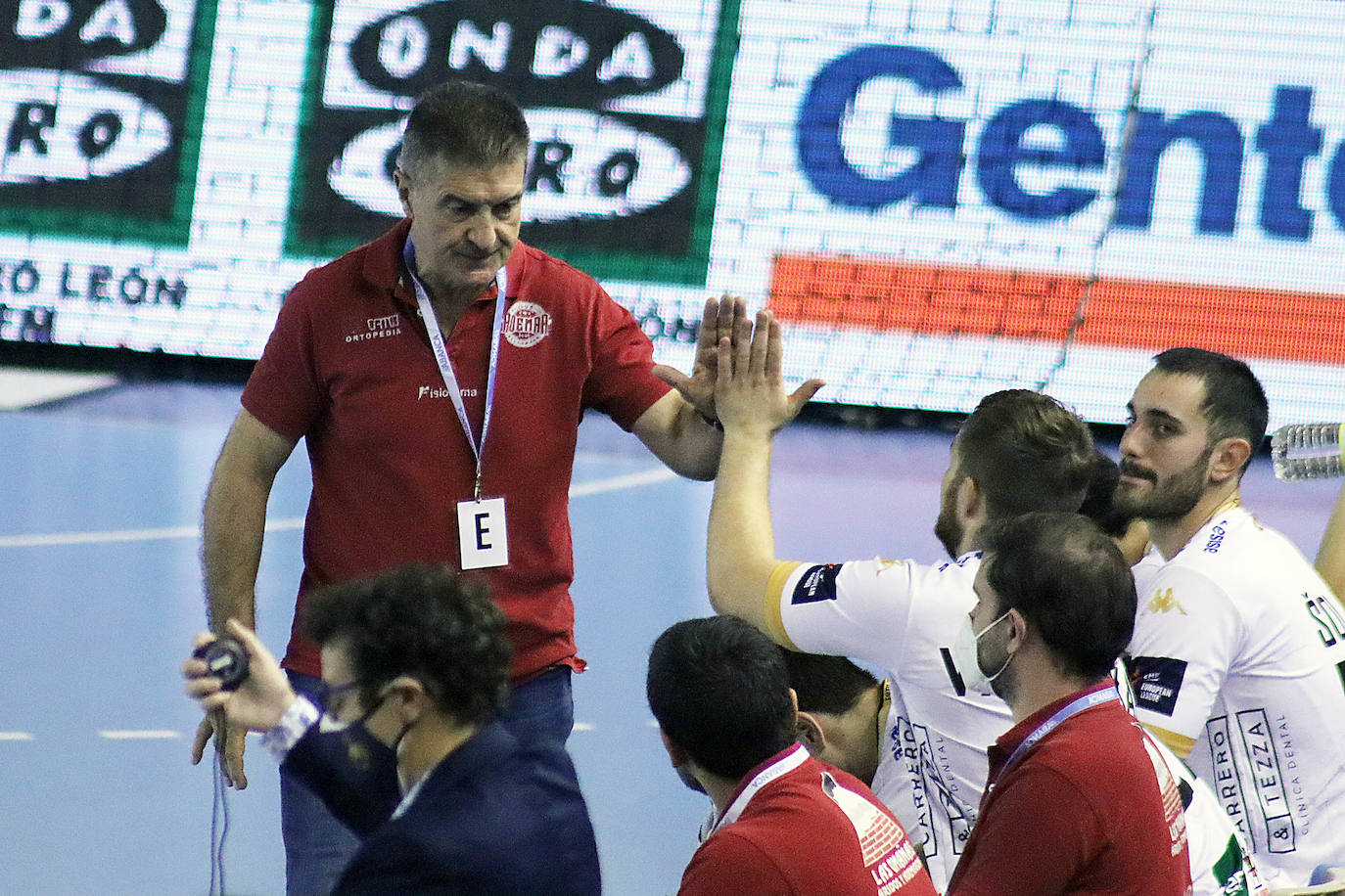 El equipo de Manolo Cadenas ha dado el pistoletazo de salida este sábado a la competición Liga Sacyr Asobal con una victoria