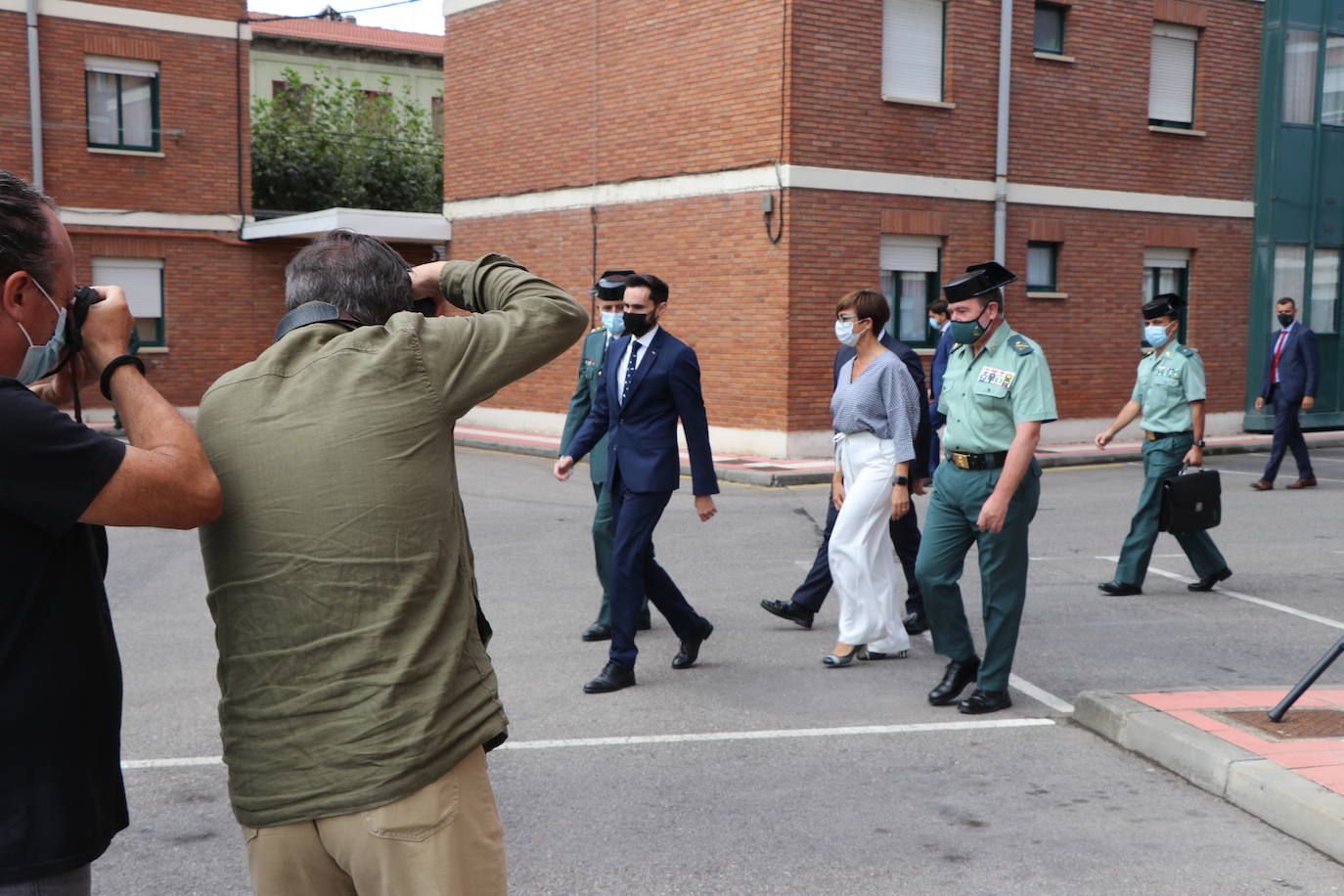 La comandancia de León acoge el acto castrense para recibir al nuevo jefe de la XII Zona de la Guardia Civil.