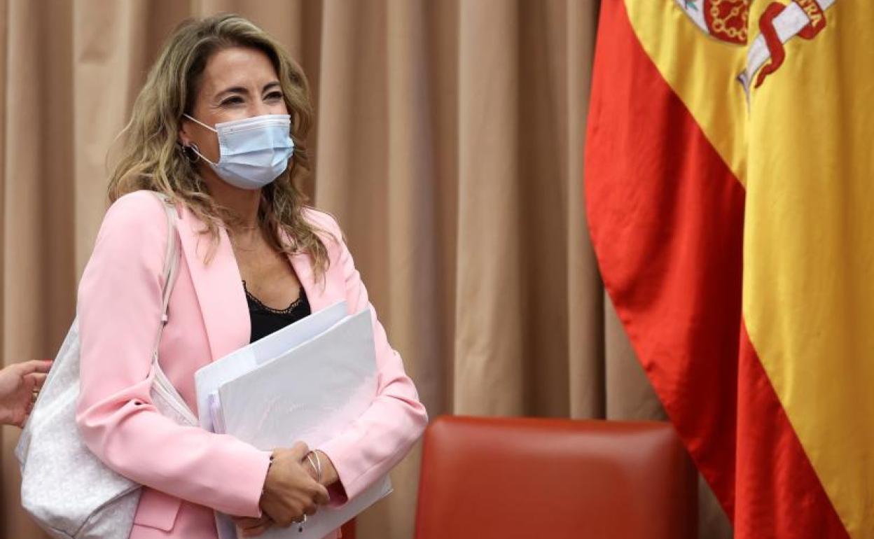 La ministra de Transportes, Raquel Sánchez, a su llegada a su comparecencia en la Comisión.