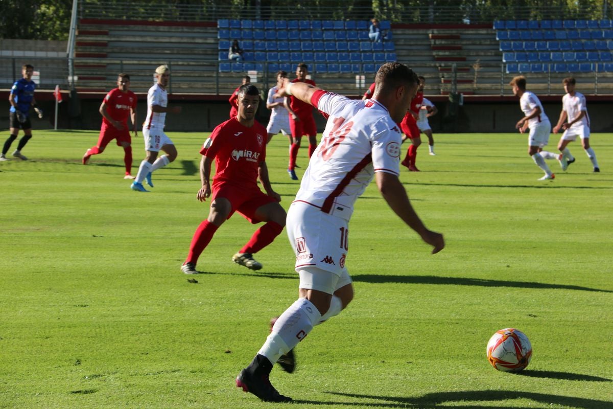 El conjunto de Isra Martínez ha disputado este sábado su primer partido como local de la temporada ante el CD Ribert