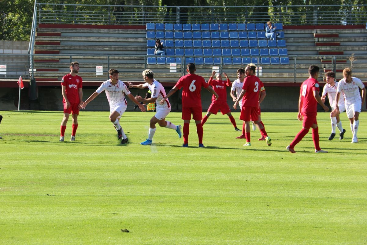 El conjunto de Isra Martínez ha disputado este sábado su primer partido como local de la temporada ante el CD Ribert