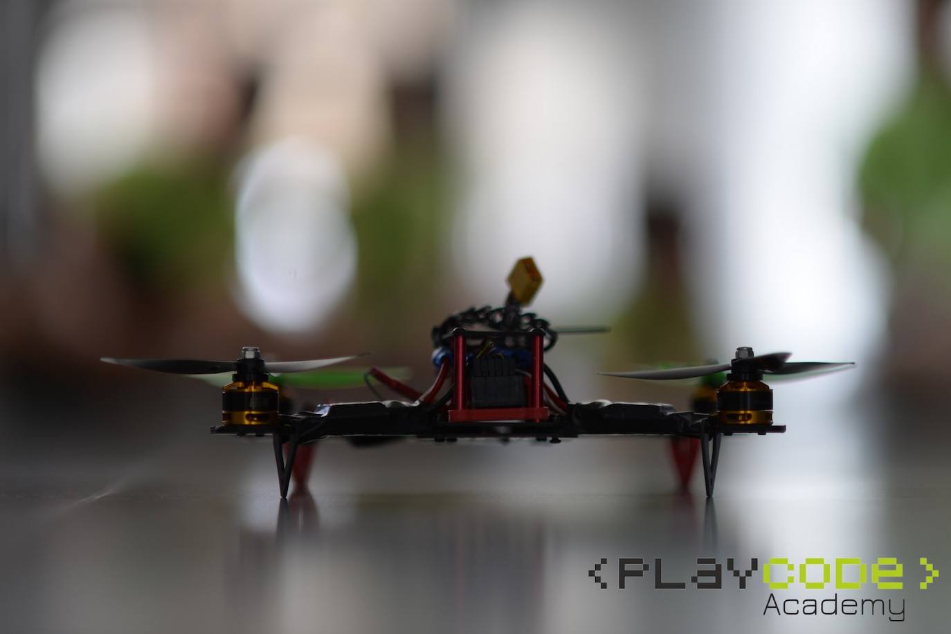 Play Code Academy, programando el futuro de los jóvenes leoneses. 