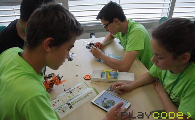 Imagen principal - Algunas de las actividades del curso. 