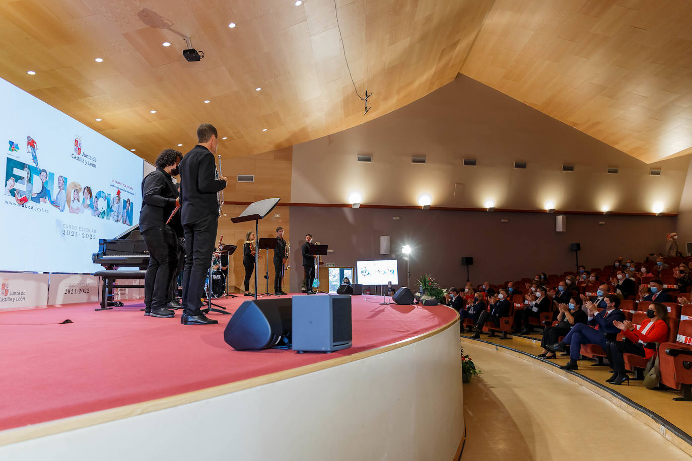 El presidente de la Junta de Castilla y León, Alfonso Fernández Mañueco, inaugura el curso 2021-2022 de las enseñanzas escolares no universitarias de Castilla y León.