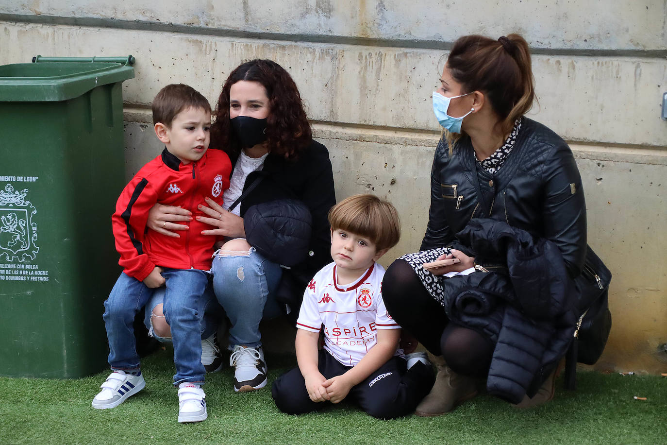 El conjunto leonés disputó en el Reino la quinta jornada de liga.