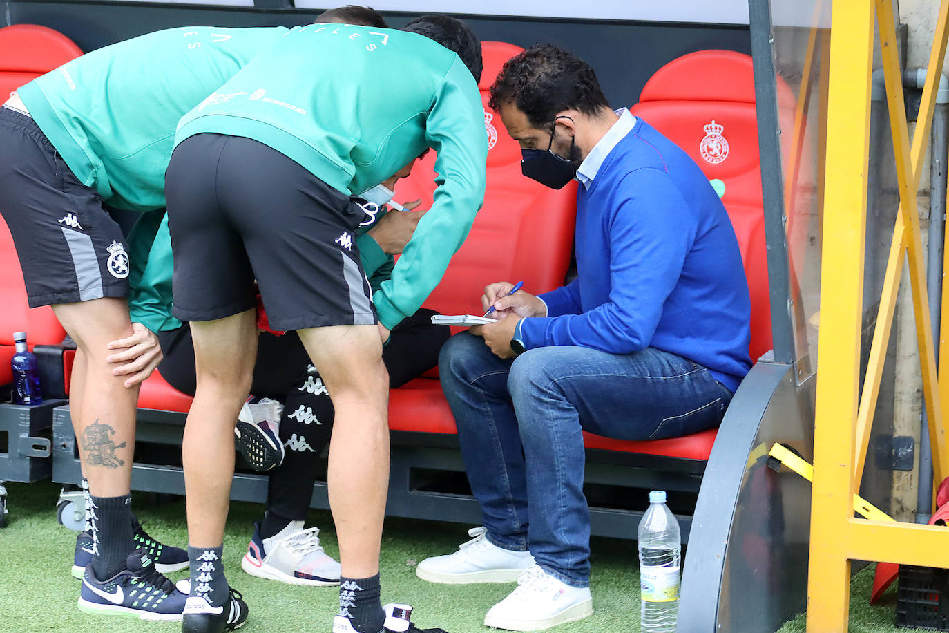 El conjunto leonés disputó en el Reino la quinta jornada de liga.