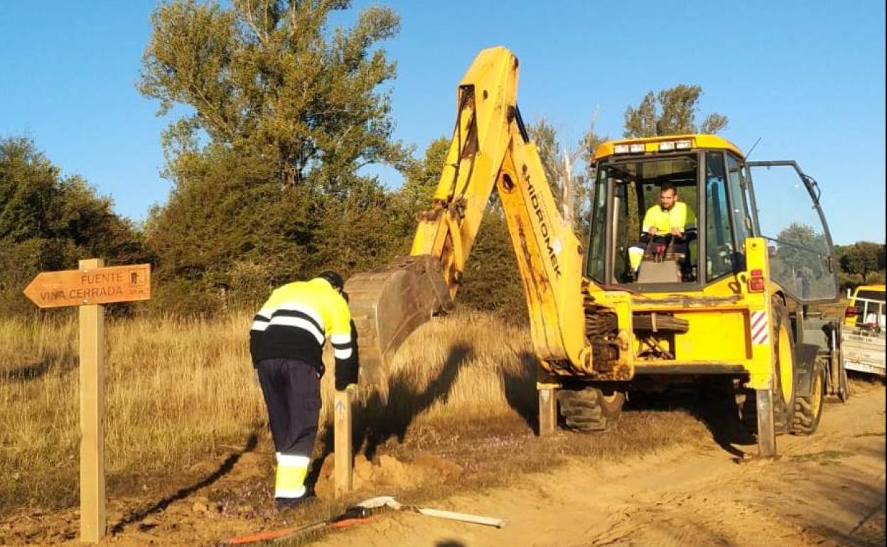 Trabajos en uno de los caminos del municipio.