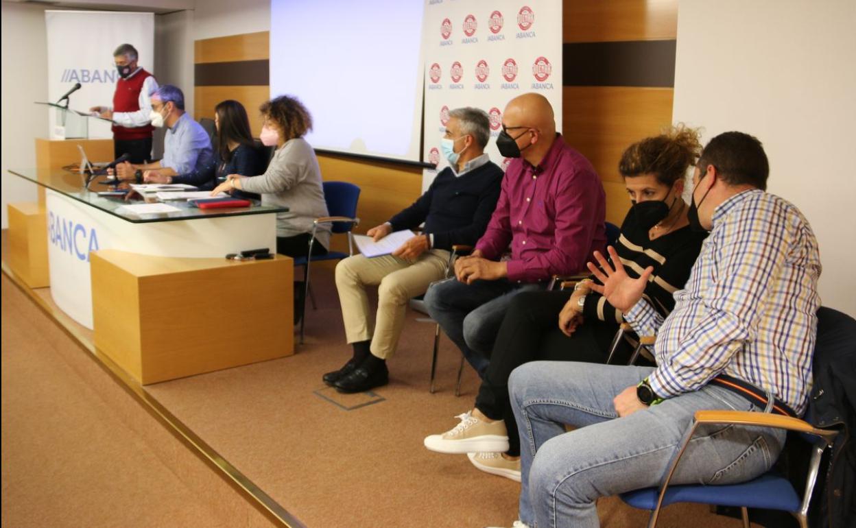 Asamblea ordinaria de socios del Abanca Ademar celebrada este jueves.