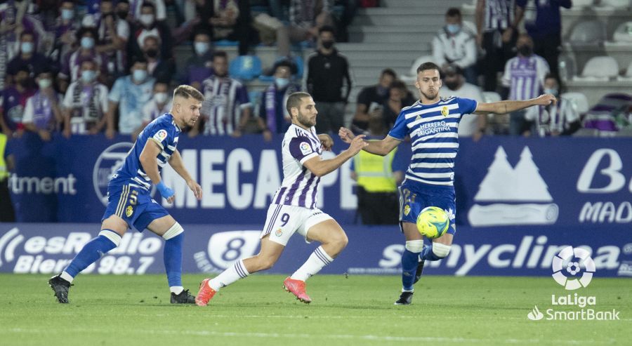 Deportiva y Valladolid ofrecen un vibrante partido que acaba con empate 2-2 con doblete de Yuri