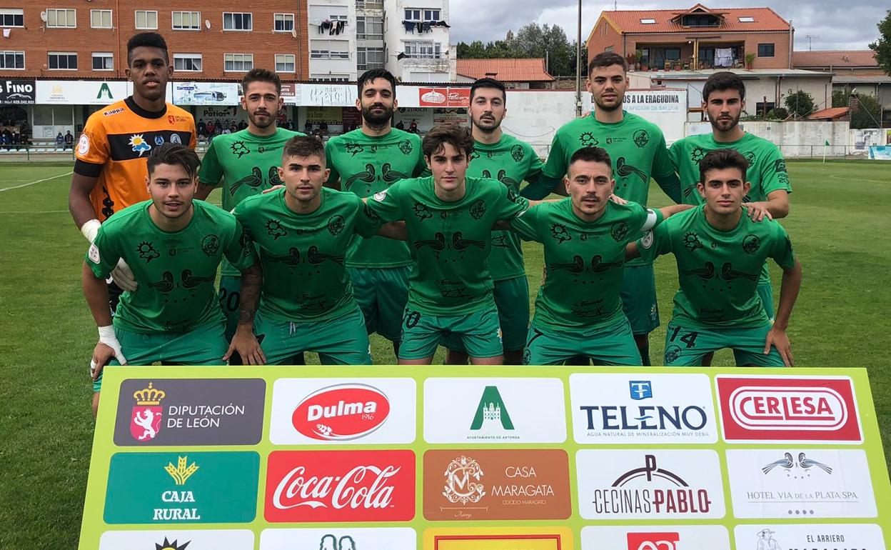 Once del Atlético Astorga ante el Diocesanos.