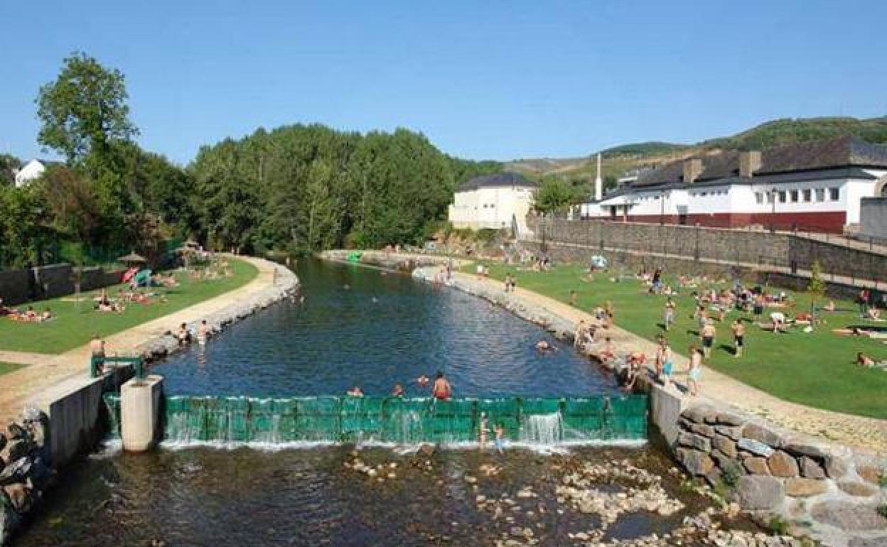 Playa fluvial de Folgoso. 