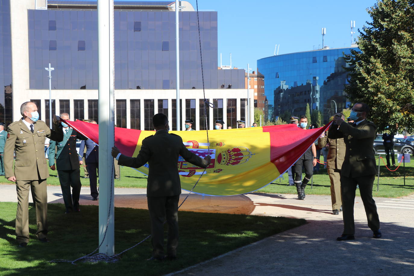 Acto castrense celebrado en León con motivo del día de la Hispanidad.