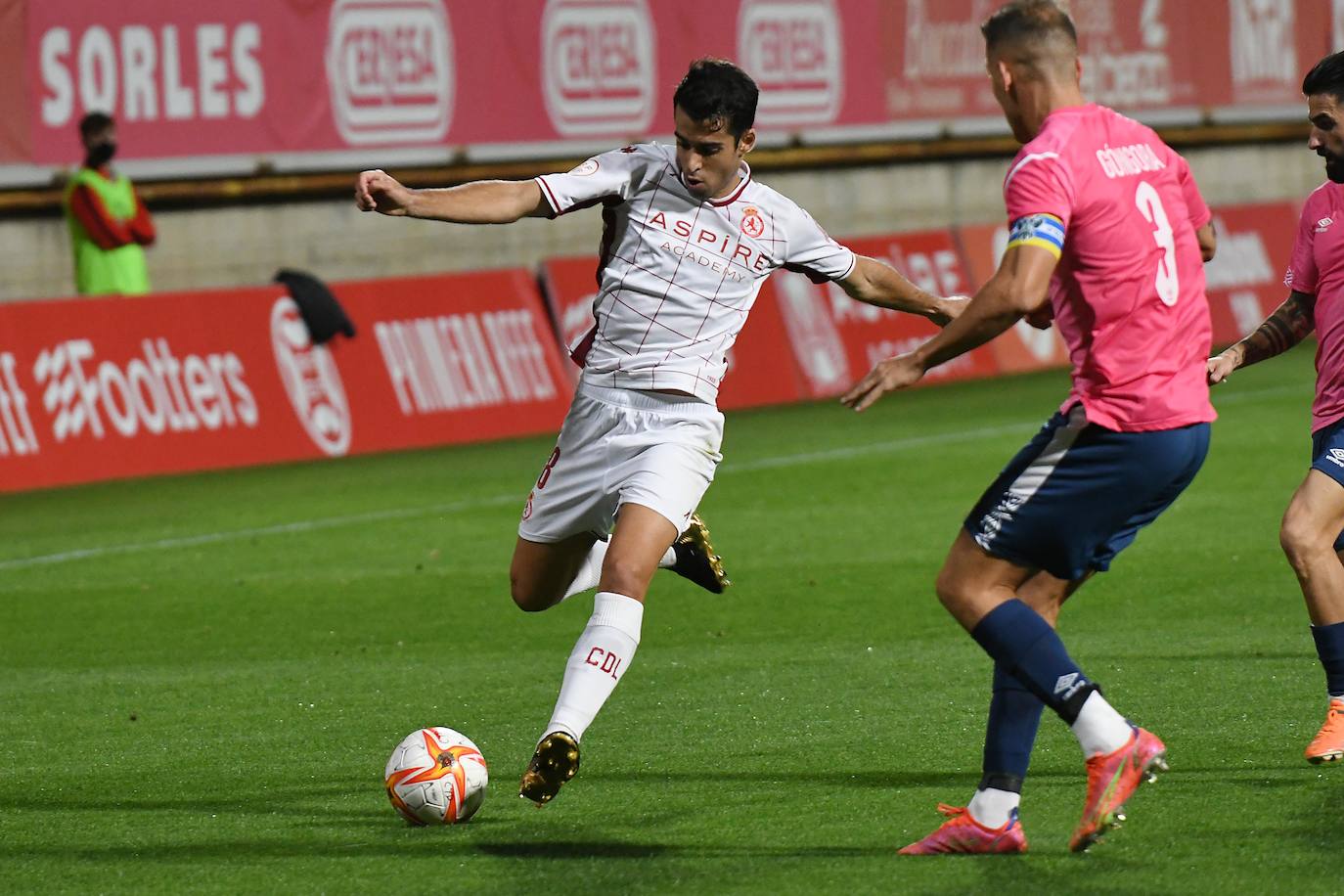 Los de Ramón González caen derrotados frente al conjunto de Víctor Cea en el Reino de León