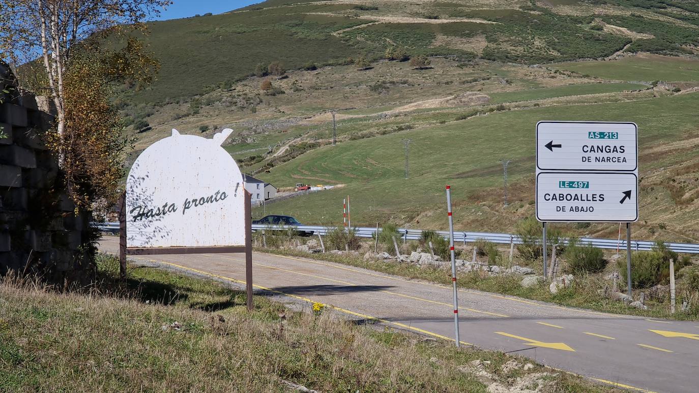 La aprobación del expediente desbloquea el avance en las obras de modernización de la estación de esquí que arrancarán «la próxima temporada» | La inversión de 8,8 millones de euros supondrá «un importante impulso socioeconómico» en el municipio de Villablino y la montaña leonesa