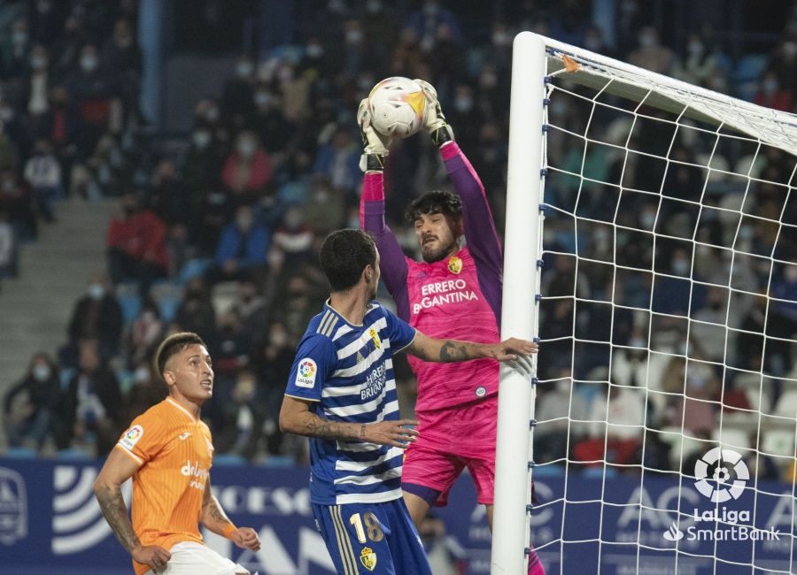 El conjunto berciano no pudo pasar del empate sin goles ante el equipo madrileño.