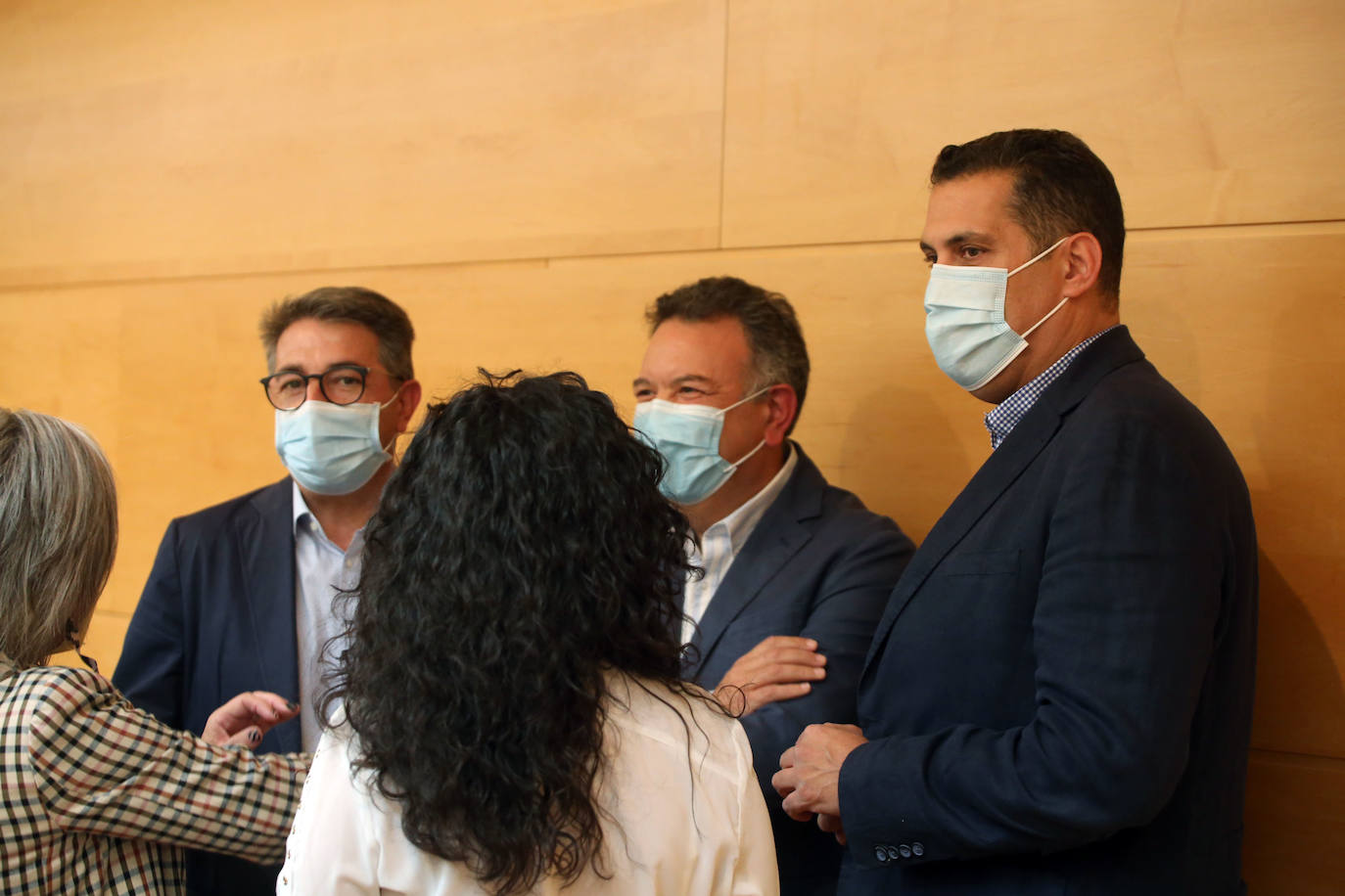 La consejera de Empleo e Industria, Ana Carlota Amigo, comparece, a petición propia, en la Comisión de Empleo e Industria de las Cortes de Castilla y León para evaluar los acuerdos del Diálogo Social correspondientes al ejercicio 2020.