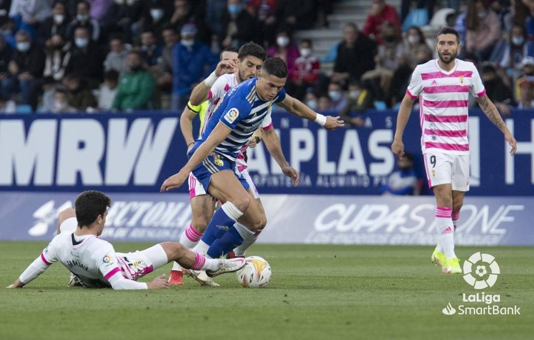 La Deportiva suma la primera derrota en su feudo ante el conjunto asturiano.