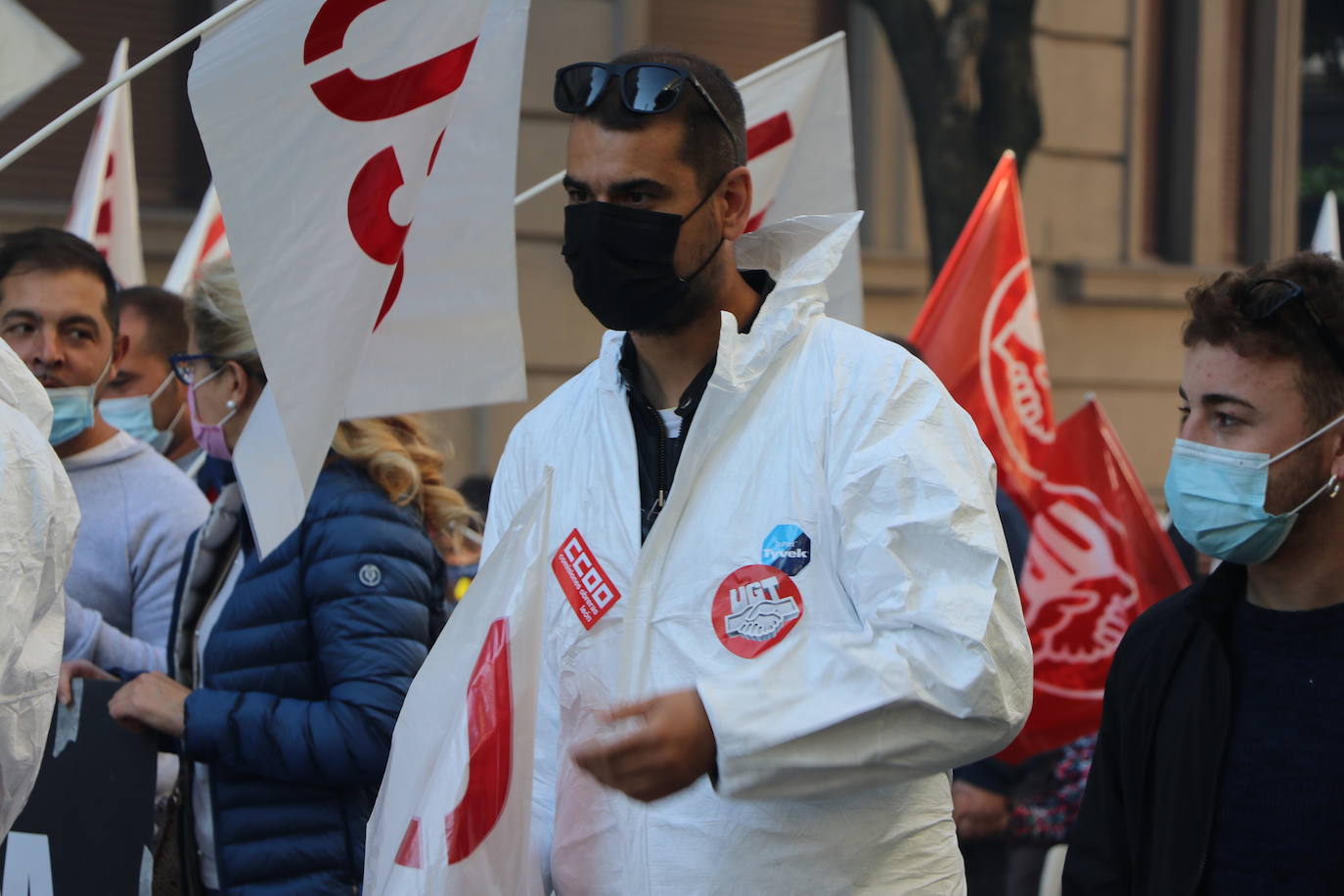 Reclaman que no haya deslocalización de sus puestos de trabajo y que no se siga adelante con la desindustrialización de León.