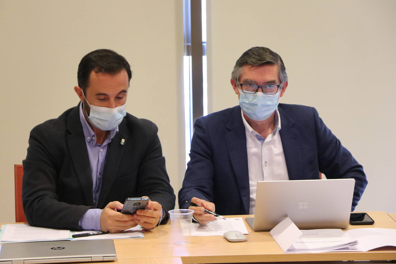 El director general de Patrimonio Natural y Política Forestal, José Ángel Arranz, se reúne con sus homólogos de Asturias, David Villar; Cantabria, Antonio Javier Lucio y Galicia, Belén María do Campo, para constituir el grupo de trabajo de las comunidades autónomas del noroeste sobre el lobo.