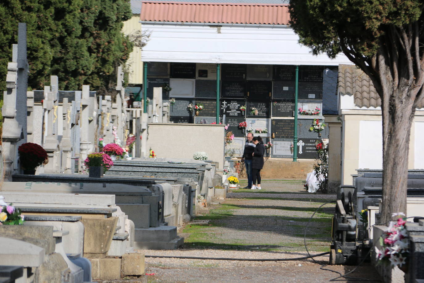 La festividad volverá a llevar hasta el camposanto leonés a un buen número de familiares y amigos de los difuntos.
