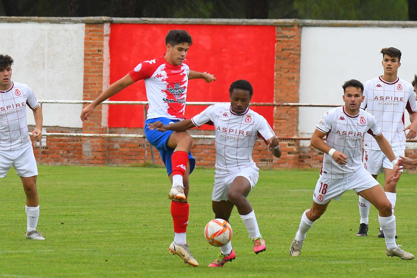 El conjunto leonés firma un valioso empate ante el Atlético Tordesillas