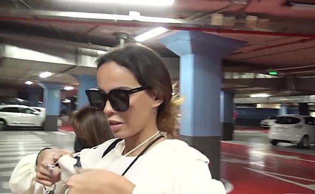 Gloria Camila contesta a su hermana.