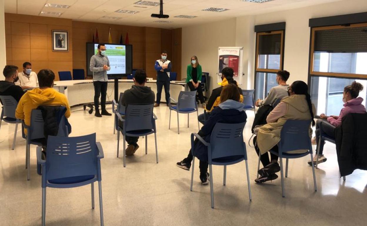 Primera sesión de la formación.