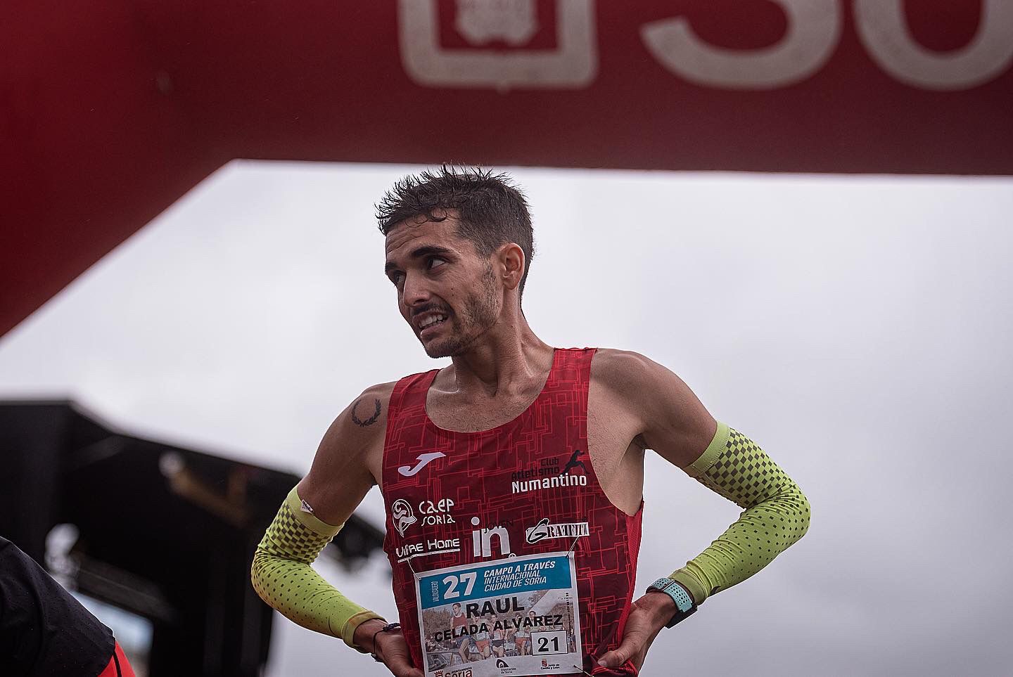 El corredor maragato ha finalizado el Cross Internacional de Donostia en la octava posición, clasificado como el segundo mejor atleta español.