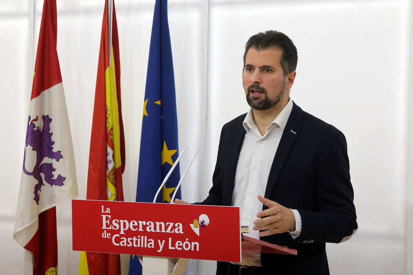El secretario general del PSOE en Castilla y León, Luis Tudanca, analiza cuestiones de actualidad