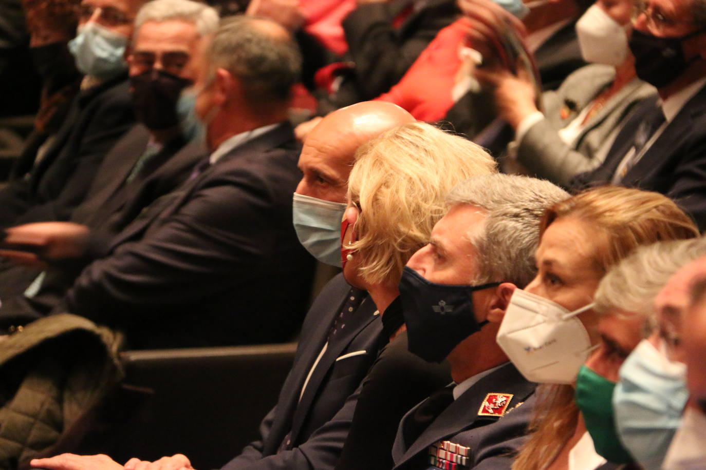 La Unidad de música de la Academia Básica del Aire ha celebrado este miércoles un concierto en honor a Santa Cecilia, patrona de los músicos, con el que el Auditorio ha disfrutado, como siempre, con el repertorio de estos militares