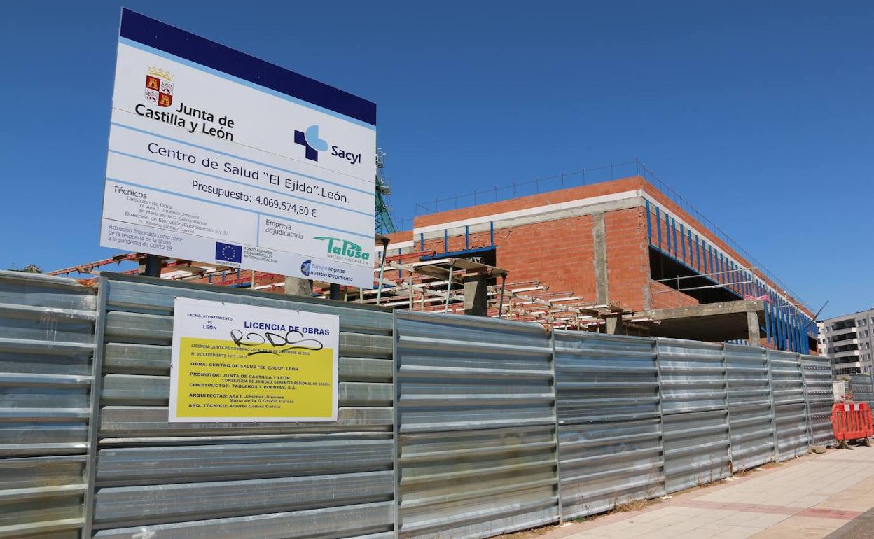 Obras en el centro de salud de El Ejido.
