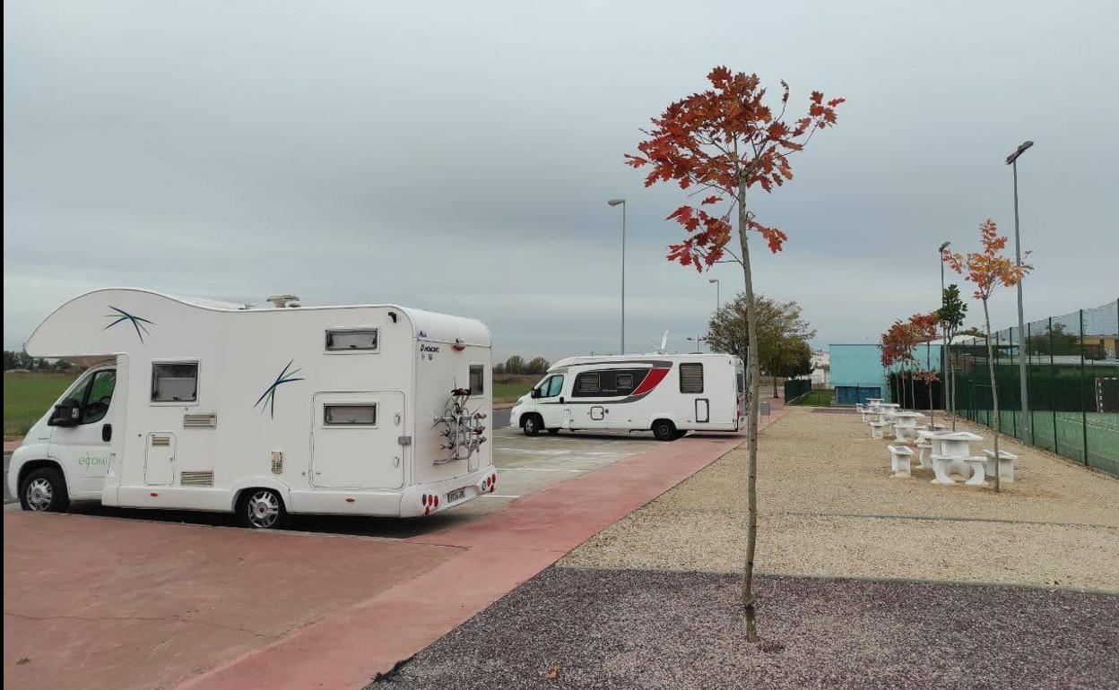 Las autocaravanas podrán ocupar esta nueva zona adaptada a sus necesidades.