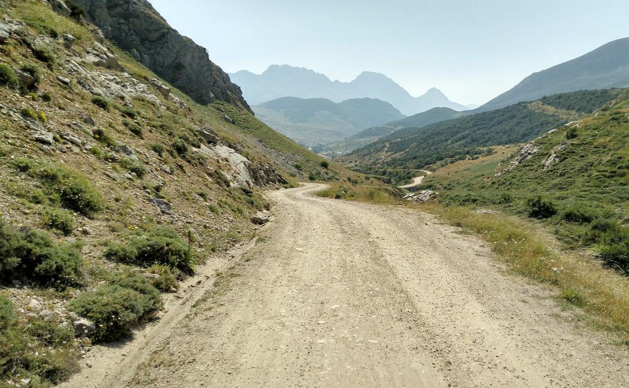 Imagen de la carretera cuya mejora se acomete ahora. 