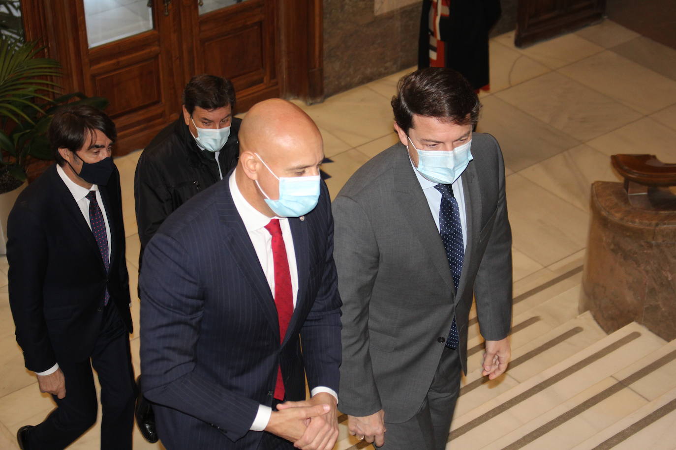 El presidente de la Junta, Alfonso Fernández Mañueco, rubrica el acuerdo de ampliación junto con el alcalde de la ciudad, José Antonio Diez | La inversión inicial asciende a 10 millones de euros | La Junta coordinará las expropiaciones y venta de parcelas. 