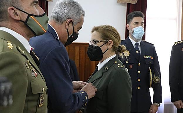 Galería. Acto por los 25 años de ala Subdelegación de Defensa en León.