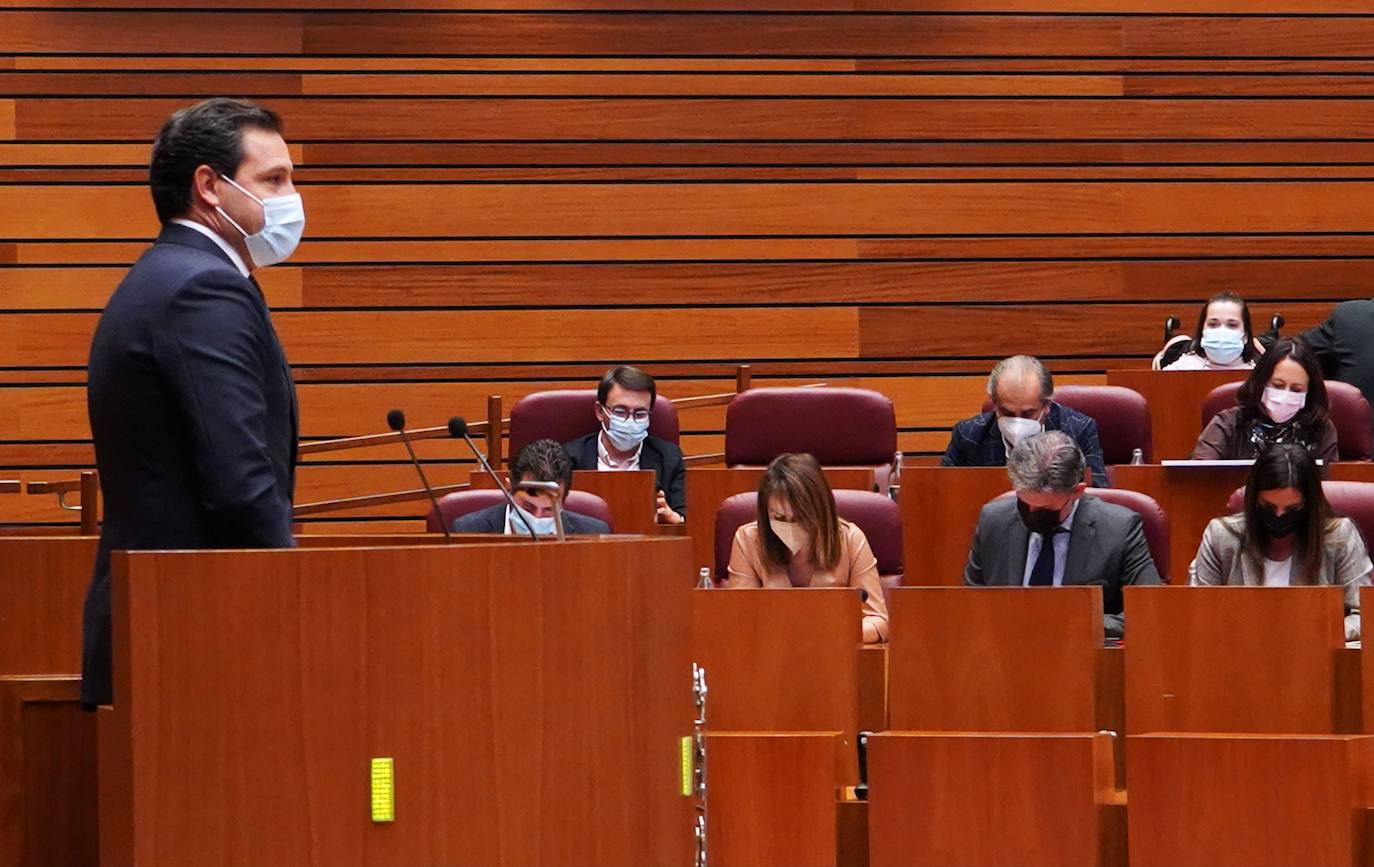 Las Cortes debaten las cuentas de la Junta de Castilla y León para el próximo año.