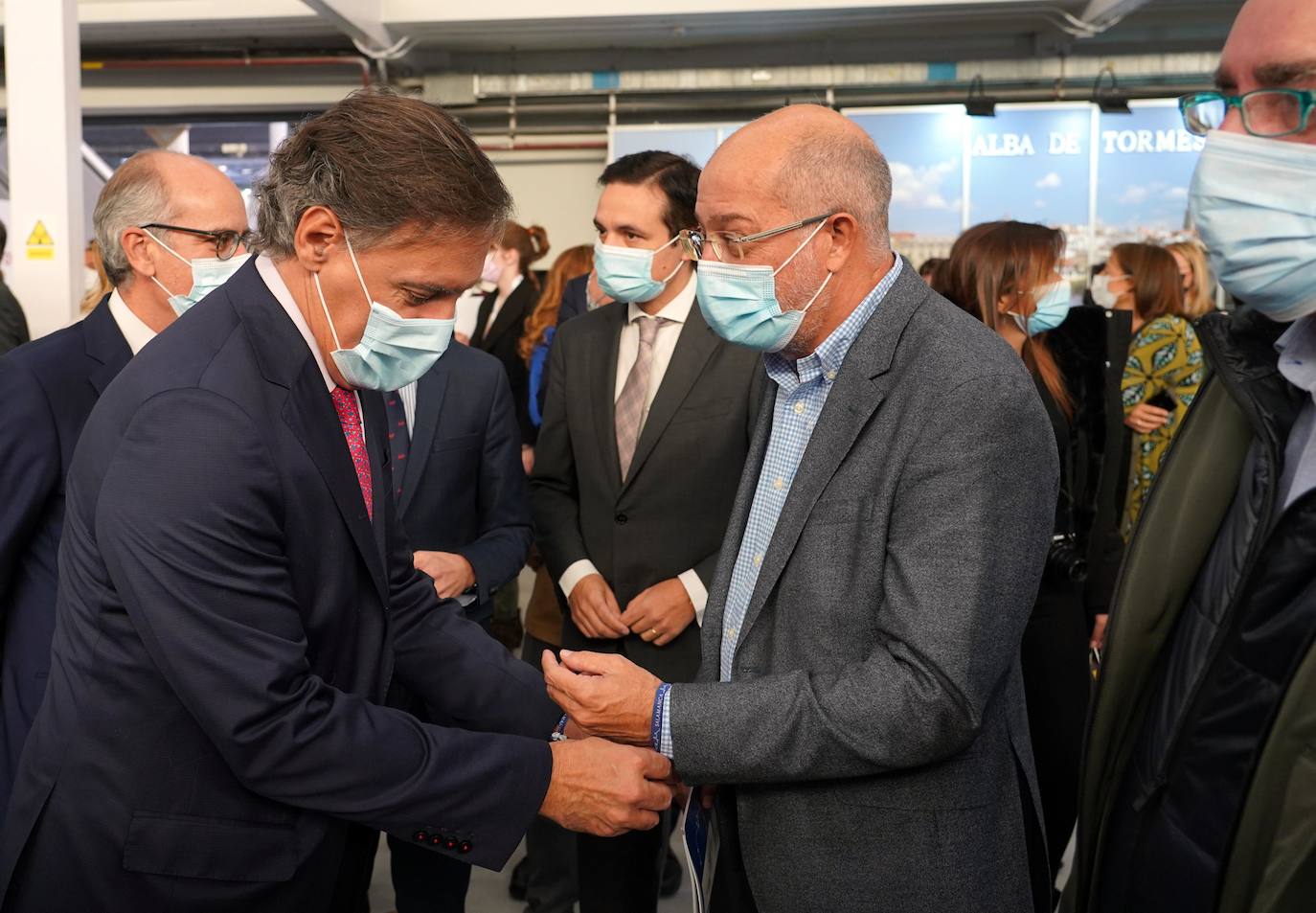 El vicepresidente, portavoz y consejero de Transparencia, Ordenación del Territorio y Acción Exterior, Francisco Igea; el alcalde de Valladolid, Óscar Puente, y el presidente de las Cortes, Luis Fuentes, participan en la inauguración de la Feria Internacional de Turismo de Interior 2021 (INTUR).Presentación de la oferta turística de Zamora a cargo de la Diputación.Presentación de la oferta turística de Soria.Presentación de la oferta turística de León.Presentación de la oferta turística de El Bierzo.