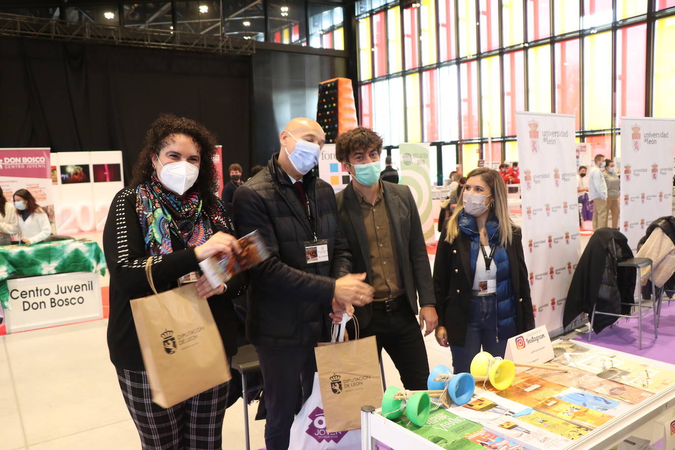 16 asociaciones juveniles conforman la trigésimo primera edición de esta feria de asociacionismo juvenil.