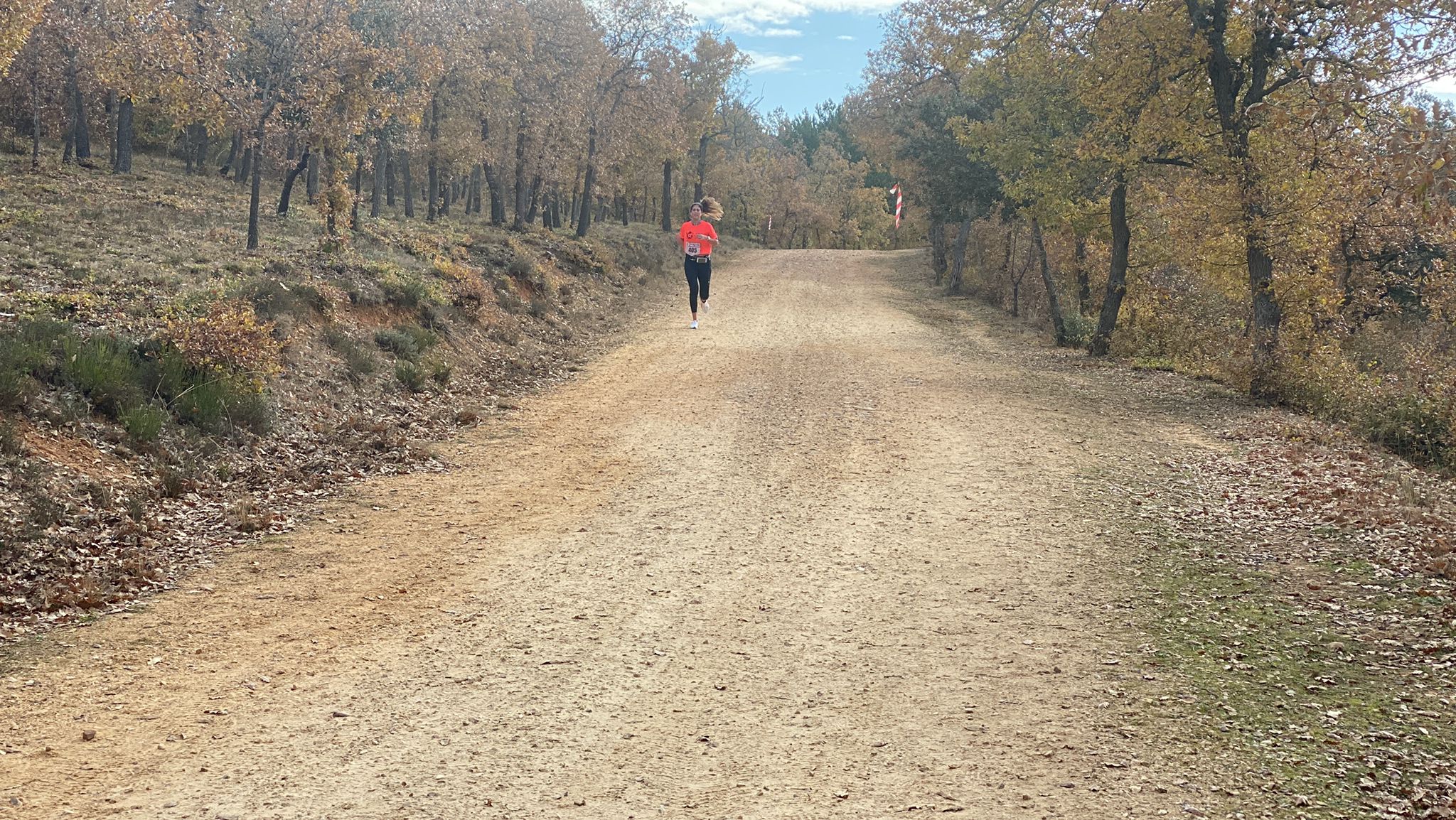 La Trail Fashion Week ha combinado deportes, música y moda en una tarde con un fin único: recaudar fondos para la investigación de la esclerosis múltiple.