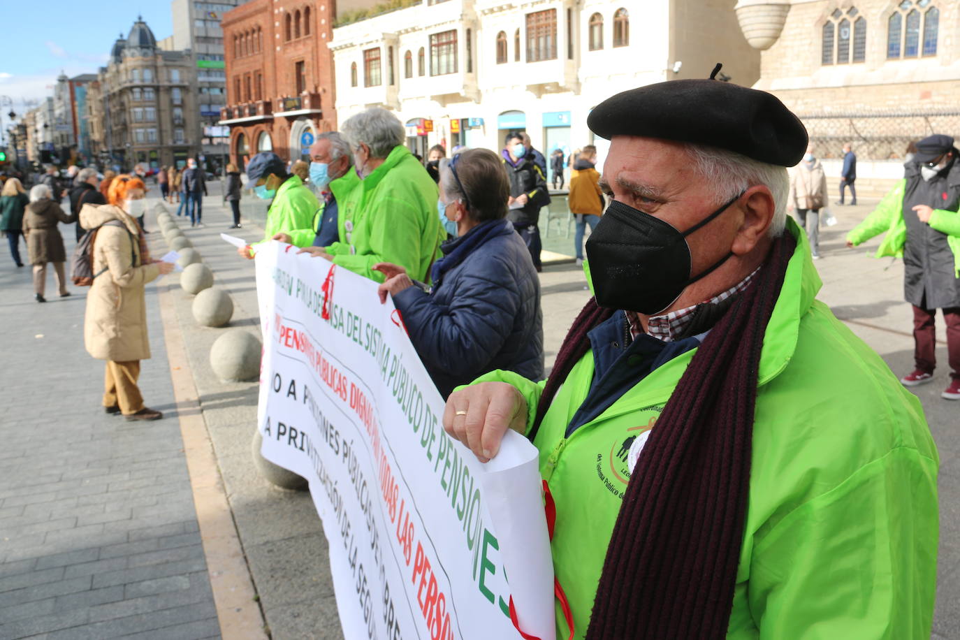 Afirman que el 50% de los jubilados de León no cobran el salario mínimo interprofesional.