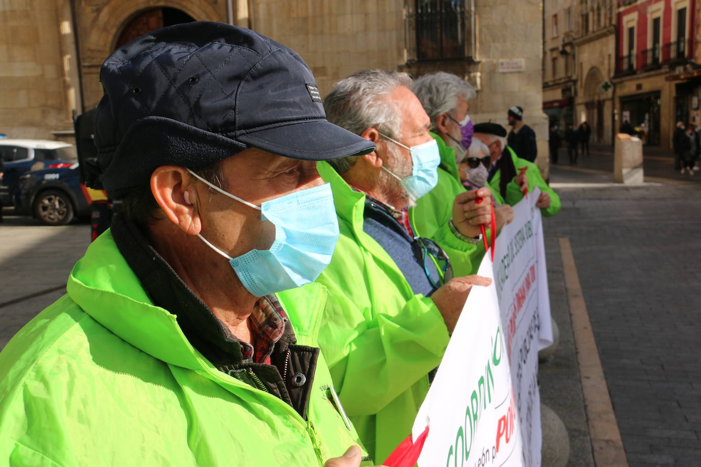 Afirman que el 50% de los jubilados de León no cobran el salario mínimo interprofesional.