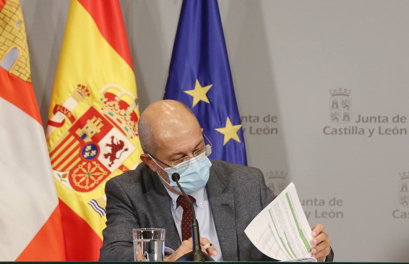 El vicepresidente, portavoz y consejero de Transparencia, Ordenación del Territorio y Acción Exterior, Francisco Igea, comparece en rueda de prensa posterior al Consejo de Gobierno.