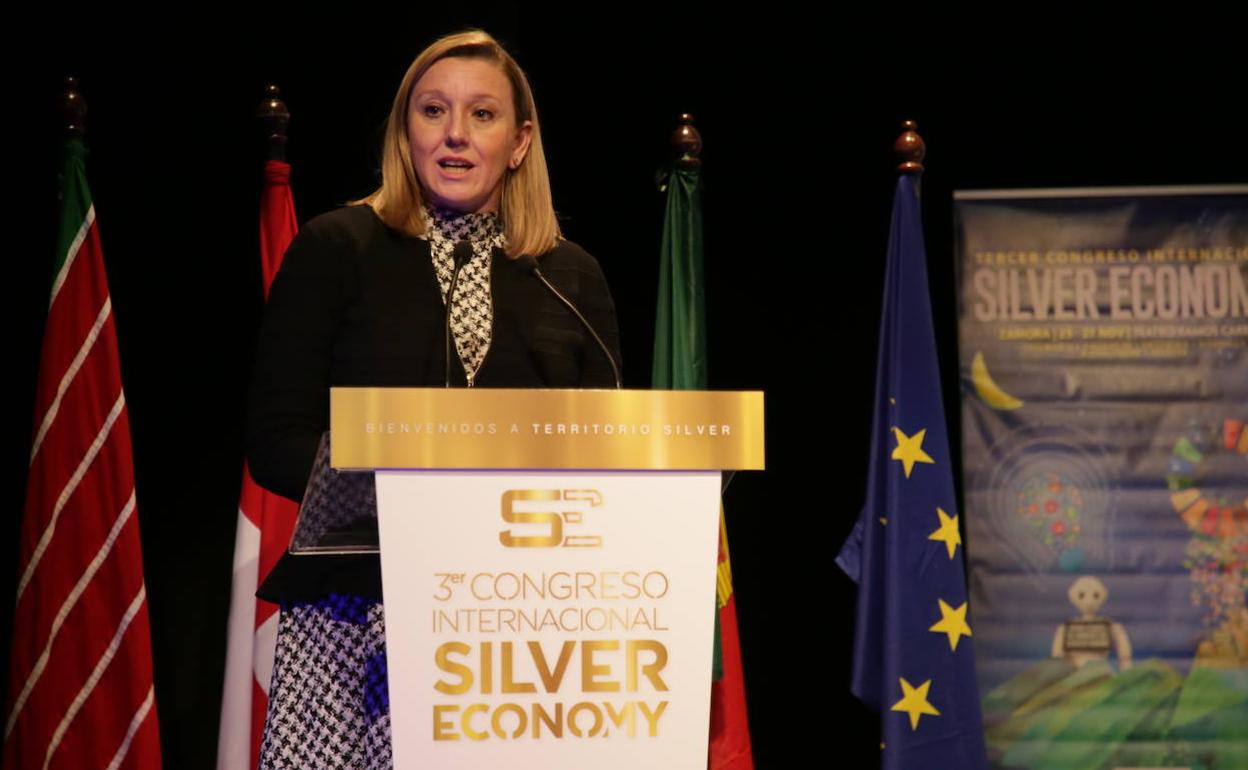 La consejera de familia e igualdad de oportunidades, Isabel Blanco clausura el tercer Congreso Internacional Silver Economy.