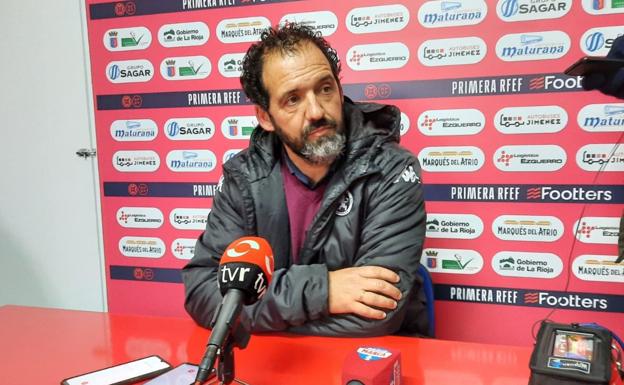 Ramón González, en la sala de prensa tras el partido.