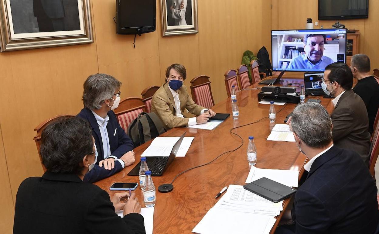 imagen de la reunión mantenido de los consejeros de Hacienda. 