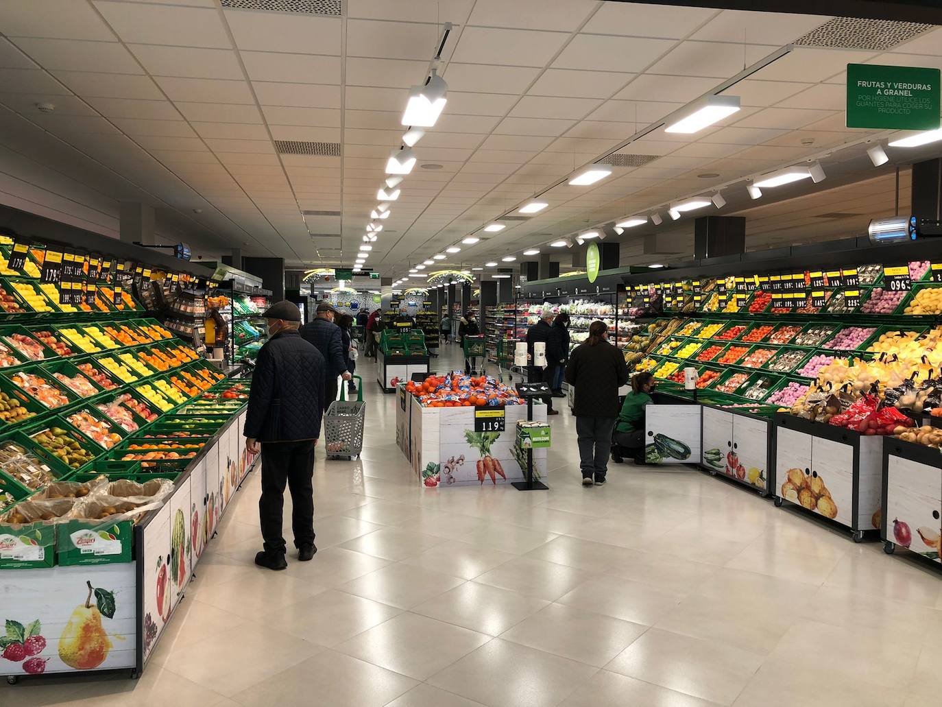 Mercadona abre este lunes su nuevo supermercado en la avenida de Montearenas de Ponferrada.