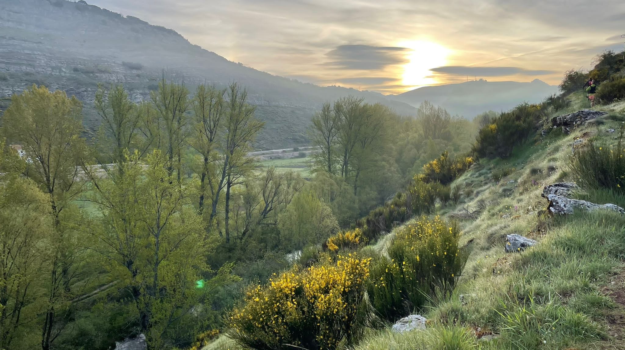 Varios amigos lideran una iniciativa que ha permitido a los amantes del trail disfrutar del entorno del valle de Gordón.