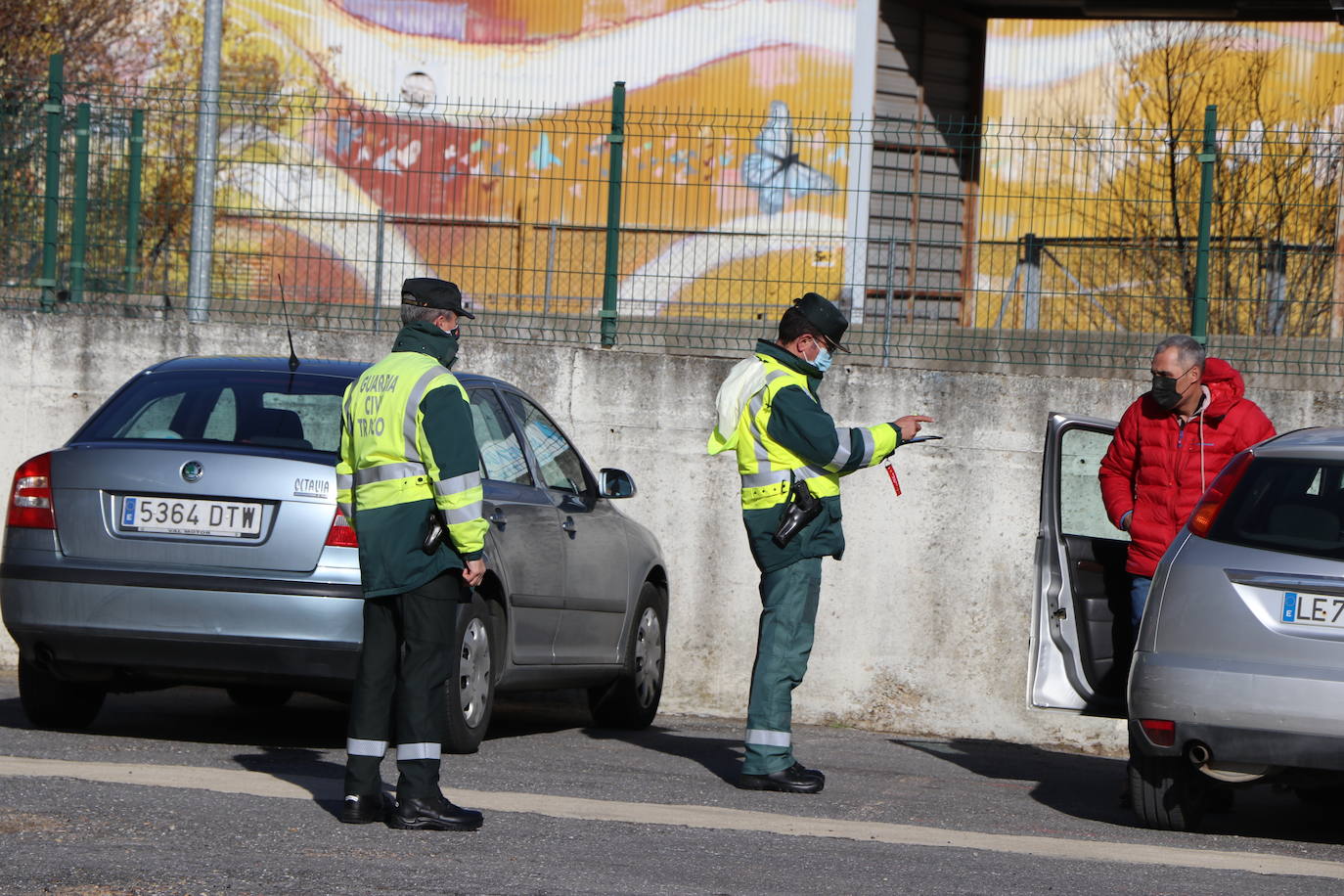 a delegada del Gobierno en Castilla y León, Virginia Barcones, prevé que la movilidad para este peunte de la Constitución sea un 1,5% superior al 2019 y pide especial precaución en las zonas de montaña ante los fenómenos meteorológicos adversos previstos.