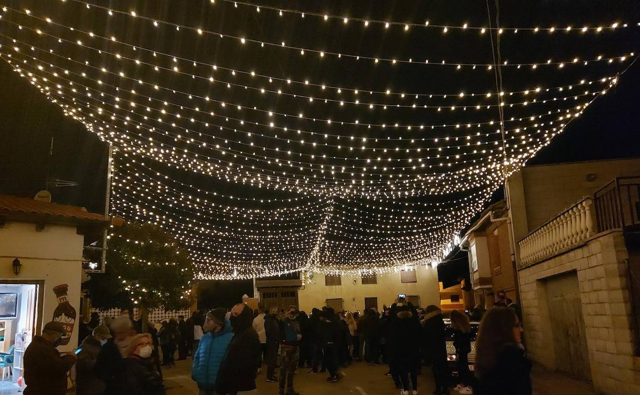 Encendido de la iluminación navideña en la localidad leonesa.